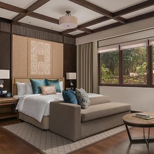 Anya Garden Suite